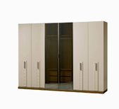 Kleiderschrank